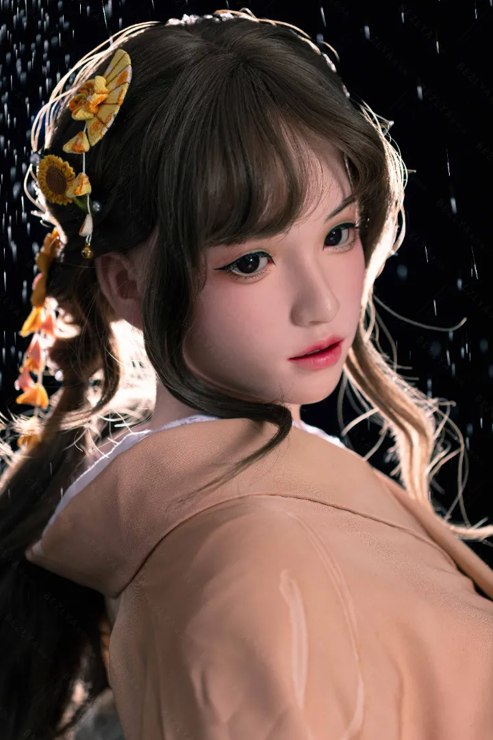 162cm (5ft4) E-Cup Lightweight Silicone Sex Doll, Movable Jaw Head Hellianthus